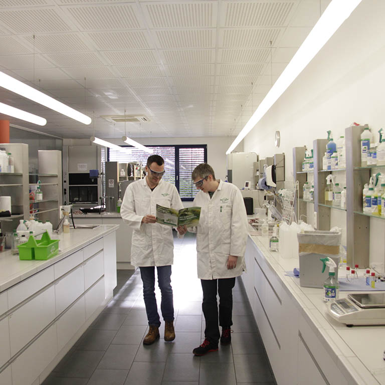 Kollegialer Zusammenhalt und weitergabe von WIssen Kollegialer Zusammenhalt und weitergabe von WIssen